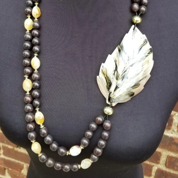 Vintage abalone leaf and agate bead necklace‎ - Picture 4 of 9